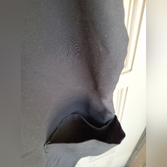 Mandala Womens Plus Sz2X Gray V-Neck Scrub Top - Picture 6 of 6